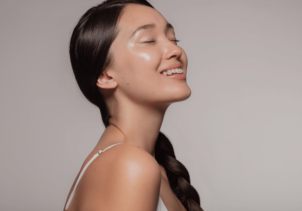 viso-di-una-donna-asiatica-dalla-pelle-perfetta